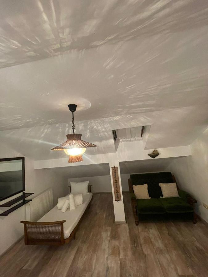 Apartament Yannis Apartment Alba Iulia Bagian luar foto