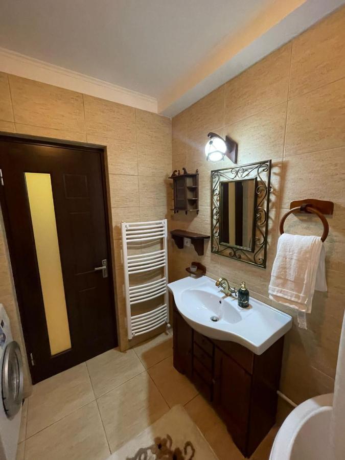Apartament Yannis Apartment Alba Iulia Bagian luar foto
