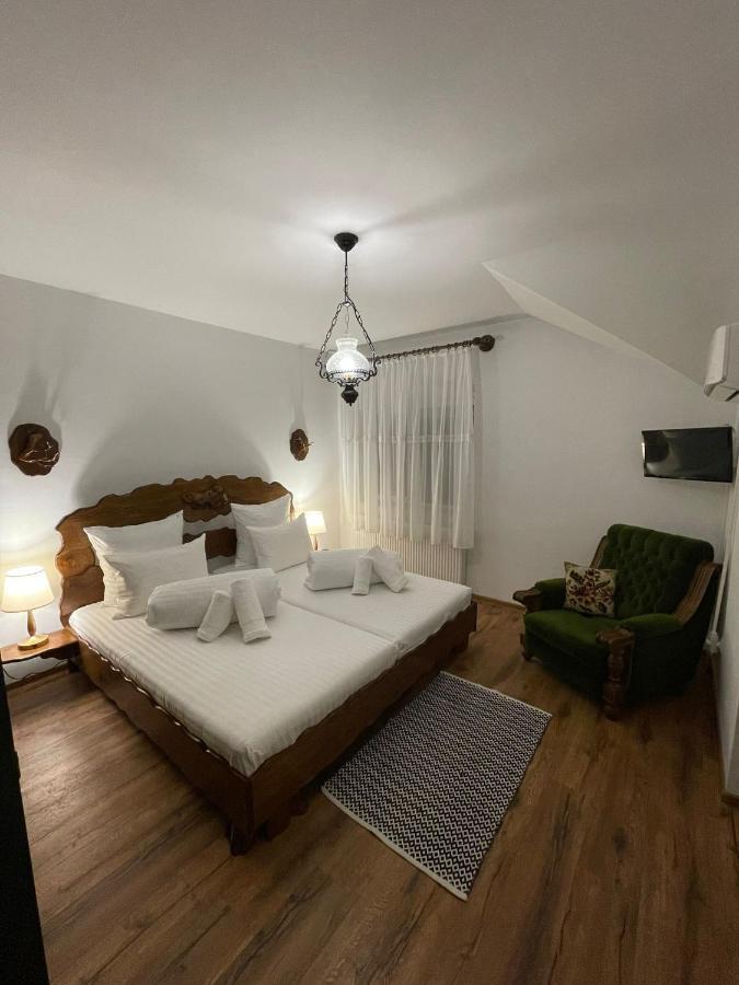 Apartament Yannis Apartment Alba Iulia Bagian luar foto