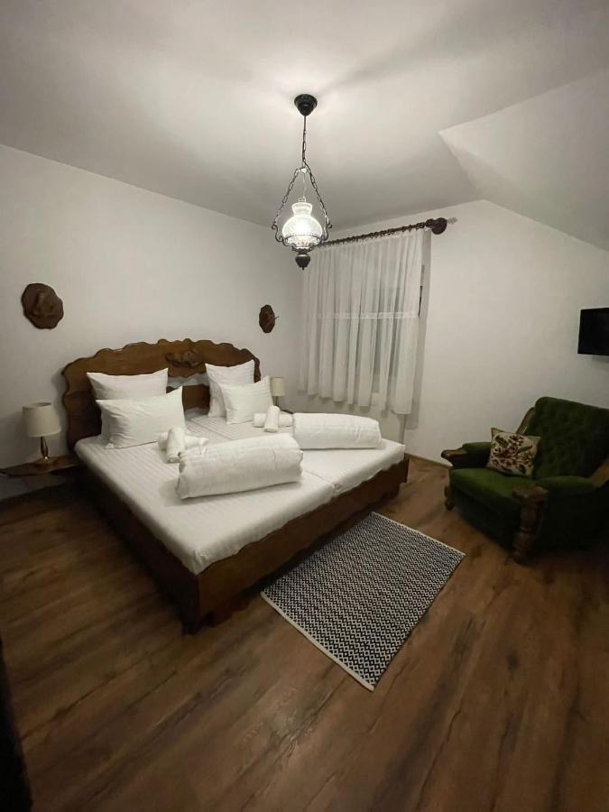 Apartament Yannis Apartment Alba Iulia Bagian luar foto