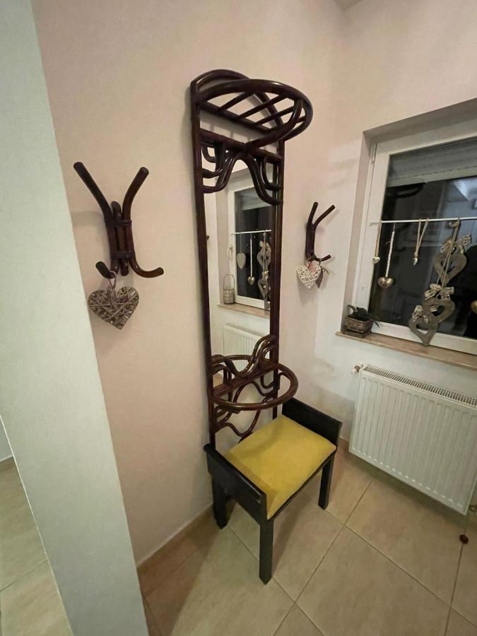Apartament Yannis Apartment Alba Iulia Bagian luar foto